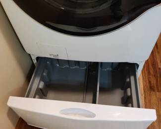 SAMSUNG - DIGITAL FRONT-LOADING WASHER & DRYER W/USER MANUAL & STORAGE - LESS THAN 5 YEARS OLD
