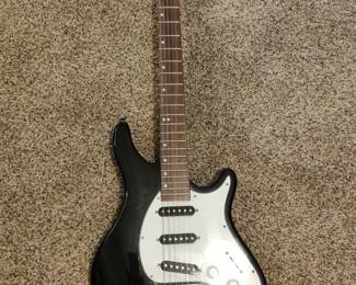 Washburn BT-3 90's Model Nice Maverick Grovers W/CASE - $100.00