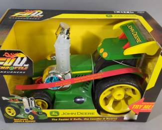 Ertl John Deere Full Throttle Earthshakers #35100 And Barnburners #35047 In Original Boxes