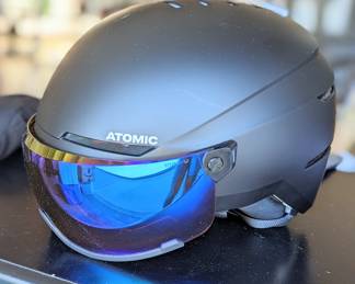 Atomic ski helmet