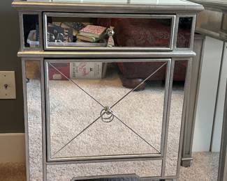 Mirrored glass side table. Has matching desk.

Online only sale for furniture opens Thursday/October 5

For pricing information:
•Text only to 615-854-8535
•Send a photo of the item(s) you are interested in
•In person viewing will be available on Friday/October 6!
