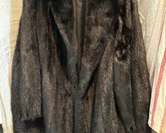 Henig black mink fur coat