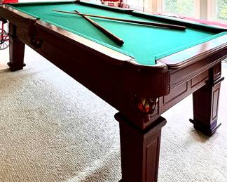 Nearly new pool table



