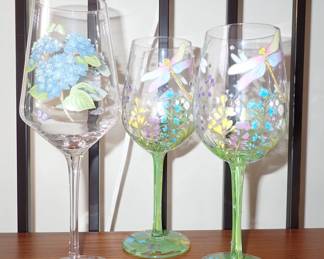 PAINTED WINE GLASSES