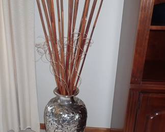 LARGE VASE AND REEDS