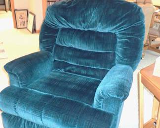 RECLINER GREEN