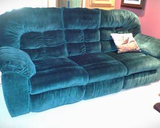SOFA GREEN