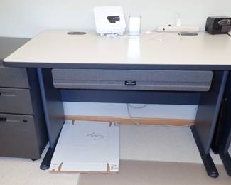 CORNER MODULAR OFFICE DESK SYSTEM - LIGHT WEIGHT FOR MOVING LOTS OF STORAGE - FILE CABINETS - OVER HEAD STORAGE -