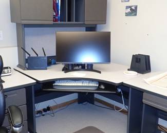 CORNER MODULAR OFFICE DESK SYSTEM - LIGHT WEIGHT FOR MOVING LOTS OF STORAGE - FILE CABINETS - OVER HEAD STORAGE -