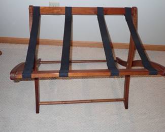 LUGGAGE RACK