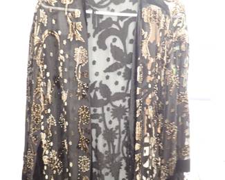 CLOTHING MENS & WOMENS AT LEAST 6 CLOSETS FULL