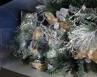 CHRISTMAS DECOR - MANY TUBS TO OPEN