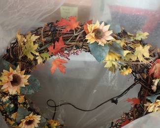 CHRISTMAS DECOR - MANY TUBS TO OPEN