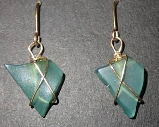 VINTAGE / FASHION JEWELRY - EARRINGS - NECKLACES - PINS - RINGS