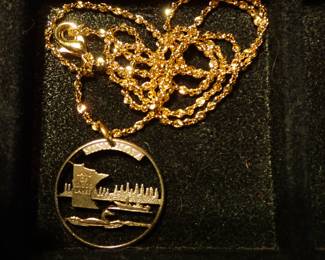 VINTAGE / FASHION JEWELRY - EARRINGS - NECKLACES - PINS - RINGS