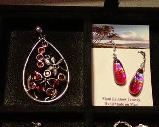 VINTAGE / FASHION JEWELRY - EARRINGS - NECKLACES - PINS - RINGS