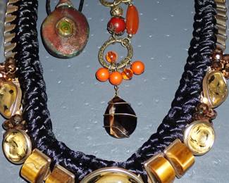 VINTAGE / FASHION JEWELRY - EARRINGS - NECKLACES - PINS - RINGS