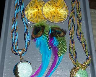 VINTAGE / FASHION JEWELRY - EARRINGS - NECKLACES - PINS - RINGS