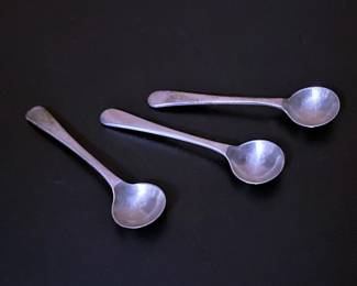 Old English sterling salt spoons 