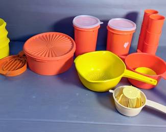 Vintage Tupperware Including Servalier With Lid, Colander, Retro Lidded Containers, Liquid Measuring Cup, And More