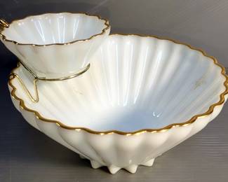 Vintage Anchor Hocking Chip And Dip Set