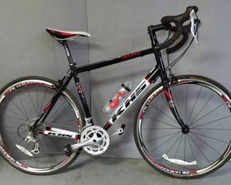 KHS Flite 300 10 speed Mountain Bike With Water Bottle Holder