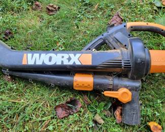 Worx electric All In One blower/ vac/ mulcher 
