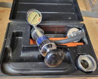 Stant cooling system pressure tester 
