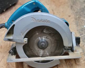 Makita circular saw 
