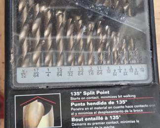 Drill bits 