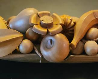 Wooden fruit bowl 
