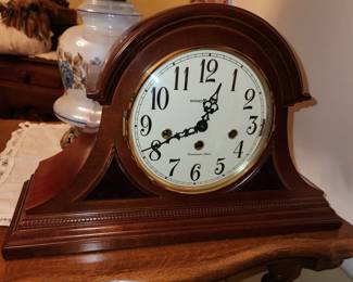 Howard Miller mantle clock