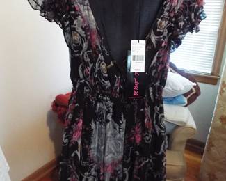 Betsy Jones Dress Size Small