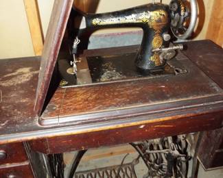Sewing Machine 