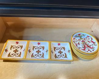 Pier 1 Oralia plate and serving tray set