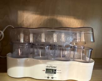 yogurt maker