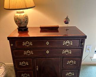 Henredon Chest, Lamp