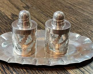 Vintage Silver Plate Salt & Pepper Set with Underplate.