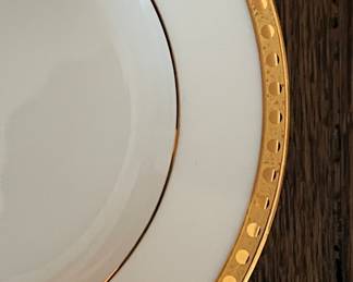 Set of 7 Tiffany & Co. Gold Band Bread & Butter Plates. Photo 2 of 3.