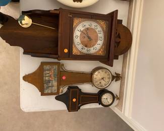 Wall and banjo clocks