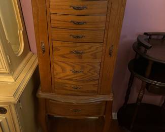 Jewelry armoire