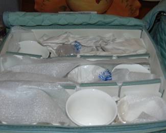 WEDGWOOD "NANTUCKET BASKET" CHINA