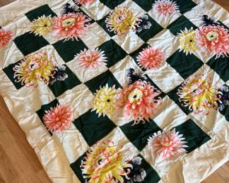 Small accent blanket