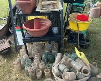 jars pots plastics