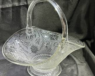Tiara Indiana glass basket 