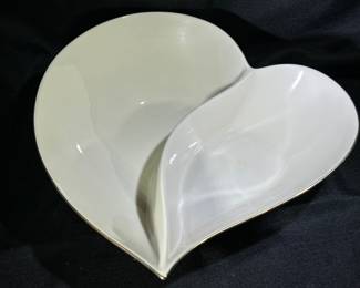 LENOX divided heart-shaped serving dish 