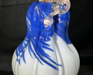 Blue and white art glass gourd 