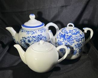 Blue  and white teapots. The color blue is believed to help you stay calmer.