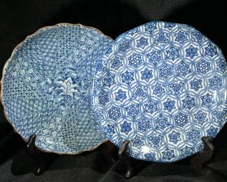 Blue and white decorative plates