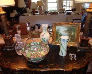 Decanters and porcelains